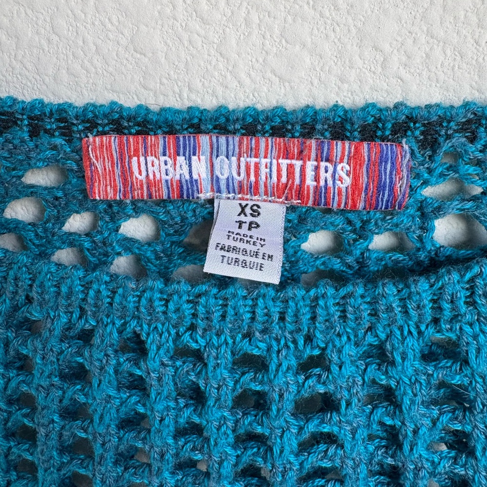 Urban Outfitters Turquoise Knit Top - Picture 2 of 3